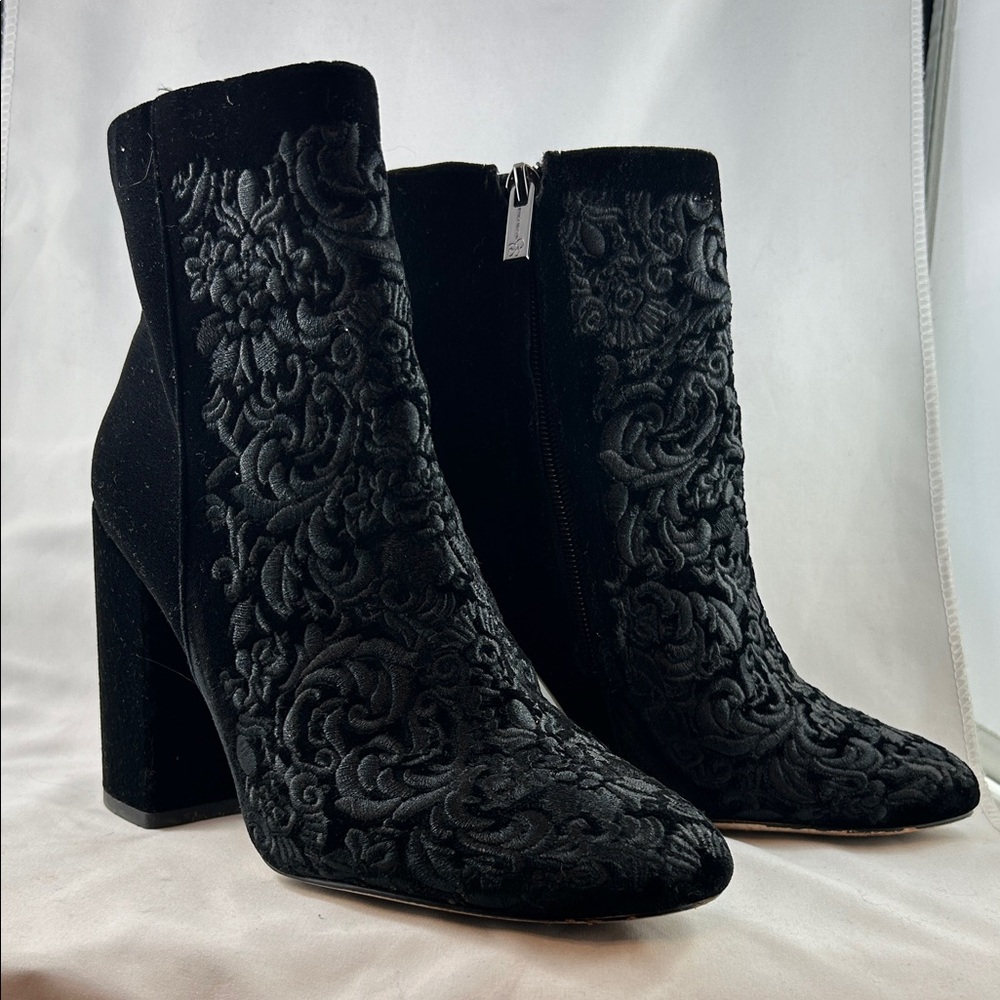 Jessica Simpson Elegant Black Velvet Ankle Boots 36.5